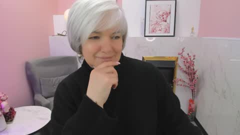 Carmen online show from April 28, 9:09 pm