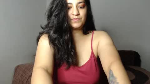 Snapshot of carmincarmenere chatting on February 25, 11:00 pm CarminCe online show from February 25, 11:00 pm