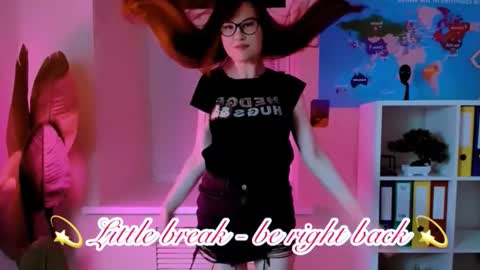 Carol online show from November 12, 1:44 pm