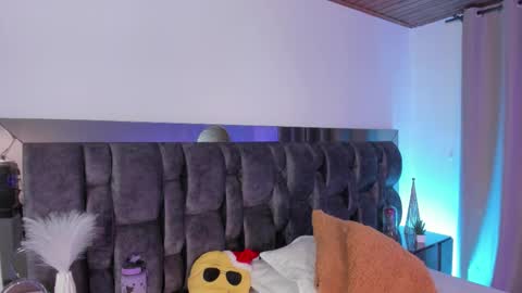 Carol  online show from December 22, 2:08 am