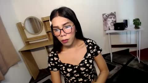 Carolina online show from December 11, 3:56 am