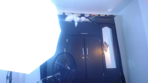 Snapshot of carol_rox chatting on October 31, 7:26 pm carolina online show from October 31, 7:26 pm