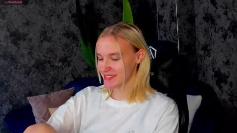 Carol online show from October 13, 7:52 am