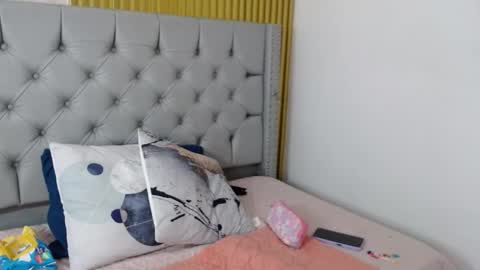 Carolina online show from February 27, 8:42 pm