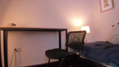  Caroline  online show from February 23, 10:34 am