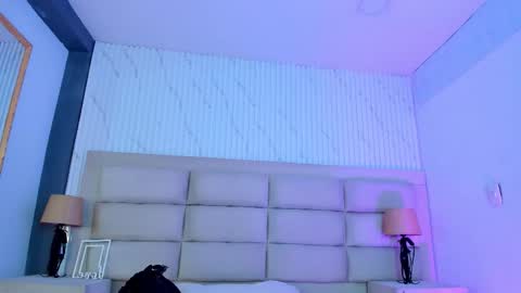 Caroline online show from March 24, 12:54 pm