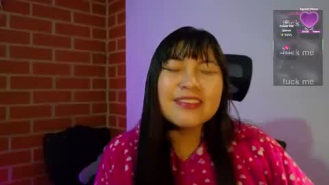 Snapshot of caroll_luna chatting on October 18, 2:47 am kitty online show from October 18, 2:47 am