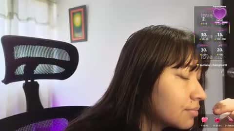 Snapshot of caroll_luna chatting on October 30, 1:56 pm kitty online show from October 30, 1:56 pm