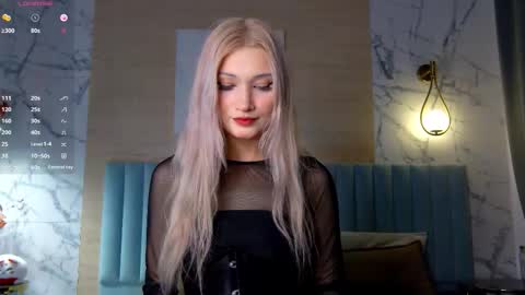 Snapshot of carolreeves chatting on September 21, 5:31 am Carol online show from September 21, 5:31 am