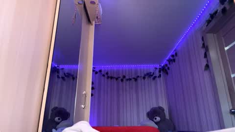 Emma online show from January 8, 6:05 am