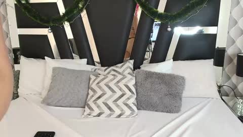 Caro Gmez  online show from January 14, 4:08 pm