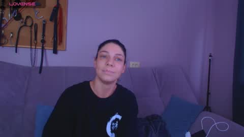 Carrie online show from November 24, 9:31 am