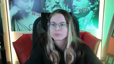 Snapshot of carrie_roses chatting on September 11, 4:56 am carrie_roses online show from September 11, 4:56 am