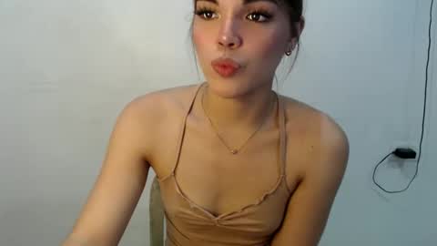 Snapshot of carsongrays chatting on November 27, 10:06 am Carson online show from November 27, 10:06 am