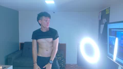 carter_noah_ online show from January 16, 3:21 am