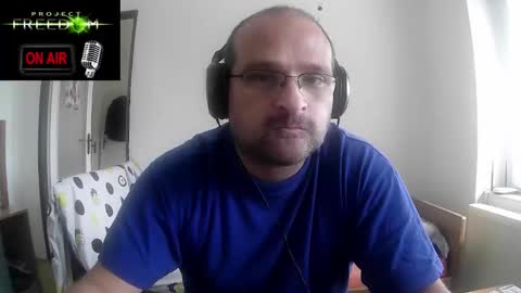 Snapshot of cascadacek chatting on October 2, 10:33 am CASCADACEK online show from October 2, 10:33 am