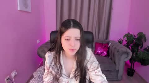 Snapshot of caseysparkle chatting on February 27, 9:09 am Cassie online show from February 27, 9:09 am