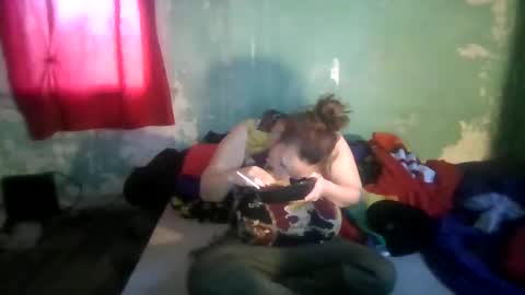 Snapshot of cashcoupllle chatting on December 30, 9:29 pm Cash Couple online show from December 30, 9:29 pm