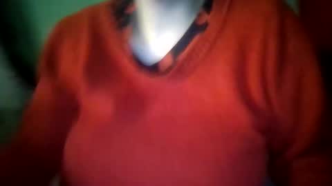 Snapshot of cashcoupllle chatting on February 8, 10:19 pm Cash Couple online show from February 8, 10:19 pm