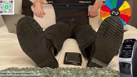 Snapshot of cashmastergrey chatting on January 7, 6:05 am Master Grey online show from January 7, 6:05 am