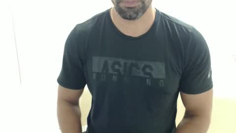 cashmastermuscle77 online show from February 10, 10:19 am