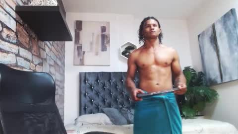 Casike online show from October 26, 8:04 pm