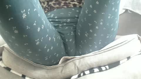 Snapshot of cassandra_joy chatting on January 12, 7:53 pm Cassandra joy online show from January 12, 7:53 pm