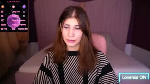 Snapshot of cassandragood chatting on November 20, 8:03 am Lena online show from November 20, 8:03 am