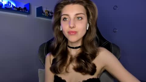 Seductress Cassia  FINDOM AND SADISM  NO NUDE online show from February 23, 7:28 pm