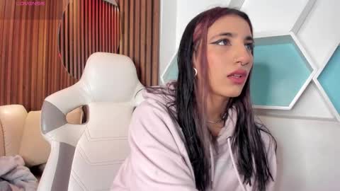 cassidy_evans online show from September 12, 11:32 am