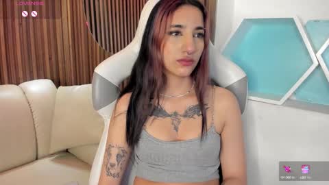 cassidy_evans online show from September 13, 11:32 am