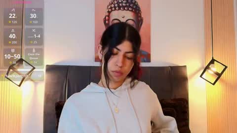 Snapshot of cassie_bloom chatting on November 13, 9:03 pm cassie_bloom online show from November 13, 9:03 pm