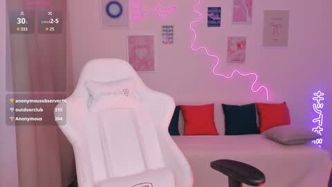 Cassie online show from December 20, 6:40 am