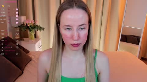 Snapshot of cassie_kelman chatting on February 2, 8:41 pm Cassie online show from February 2, 8:41 pm