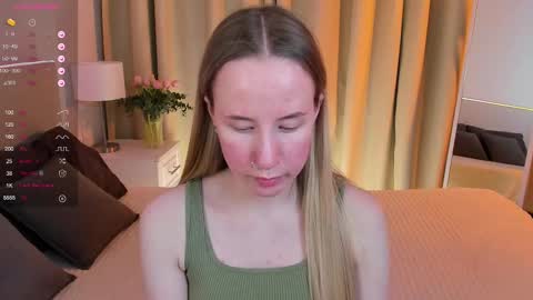 Snapshot of cassie_kelman chatting on February 23, 12:08 am Cassie online show from February 23, 12:08 am