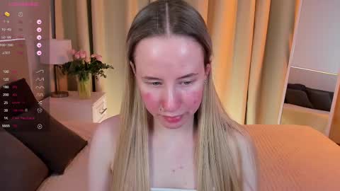 Snapshot of cassie_kelman chatting on February 23, 9:16 pm Cassie online show from February 23, 9:16 pm