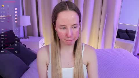 Snapshot of cassie_kelman chatting on February 28, 8:50 pm Cassie online show from February 28, 8:50 pm