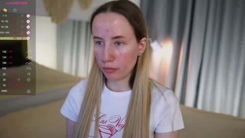 Snapshot of cassie_kelman chatting on March 5, 9:26 pm Cassie online show from March 5, 9:26 pm