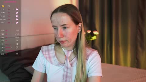 Snapshot of cassie_kelman chatting on March 6, 9:20 pm Cassie online show from March 6, 9:20 pm