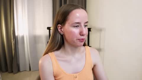 Snapshot of cassie_kelman chatting on October 12, 8:52 pm Cassie online show from October 12, 8:52 pm