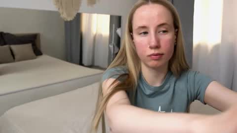 Snapshot of cassie_kelman chatting on January 31, 9:24 pm Cassie online show from January 31, 9:24 pm