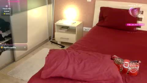 Cassie online show from September 19, 4:29 pm