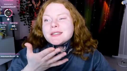 Snapshot of cassie_xkiss chatting on May 1, 8:24 pm Cassie online show from May 1, 8:24 pm