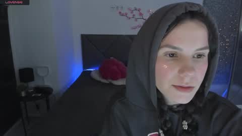 Cassie online show from April 4, 5:16 am