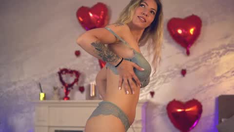 Cassi online show from April 23, 4:14 am