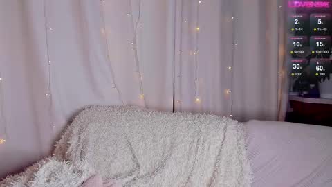 Ellie online show from October 10, 8:19 pm