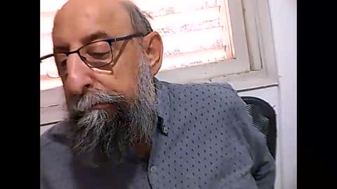 casual53 online show from February 6, 1:10 pm