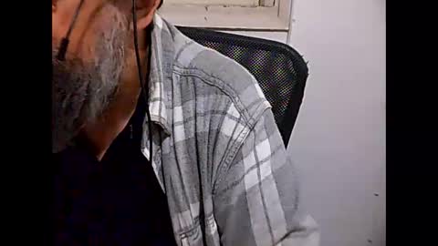 casual53 online show from February 10, 5:25 am