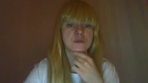 Snapshot of cat_2019 chatting on March 5, 11:38 pm cat_2019 online show from March 5, 11:38 pm