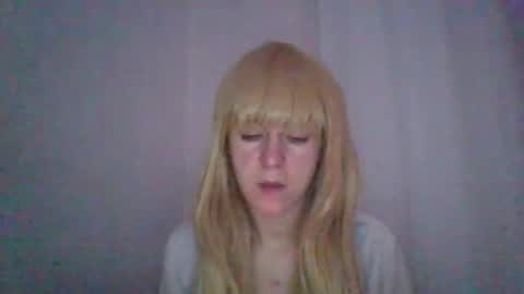 Snapshot of cat_2019 chatting on October 16, 10:44 pm cat_2019 online show from October 16, 10:44 pm